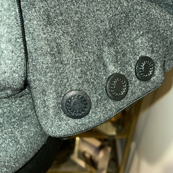 MABLEY & CAREW🪞sz 2 4 vintage Paul Parnes coat like new chic buttons! Pockets! - Picture 7 of 16